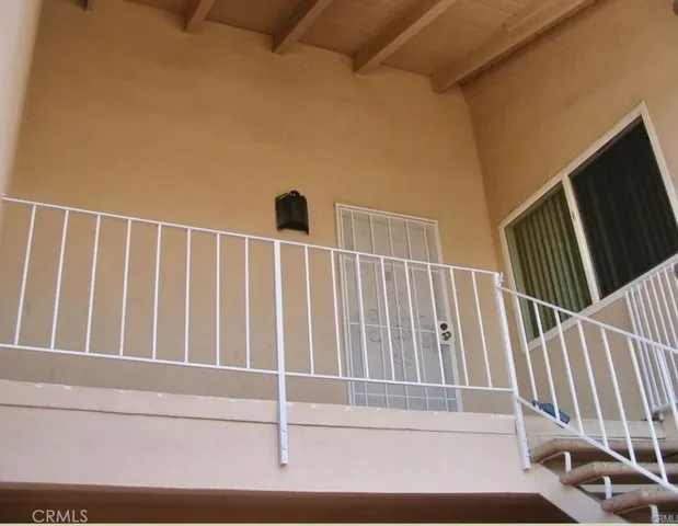 $2,500 | 22855 Vanowen Street, Unit 4, West Hills, CA 91307