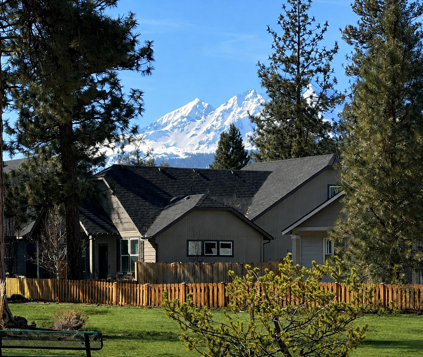 680 McKinney Ranch Road Sisters, OR 97759 - Photo 40 of 41 a front view of a house with a yard