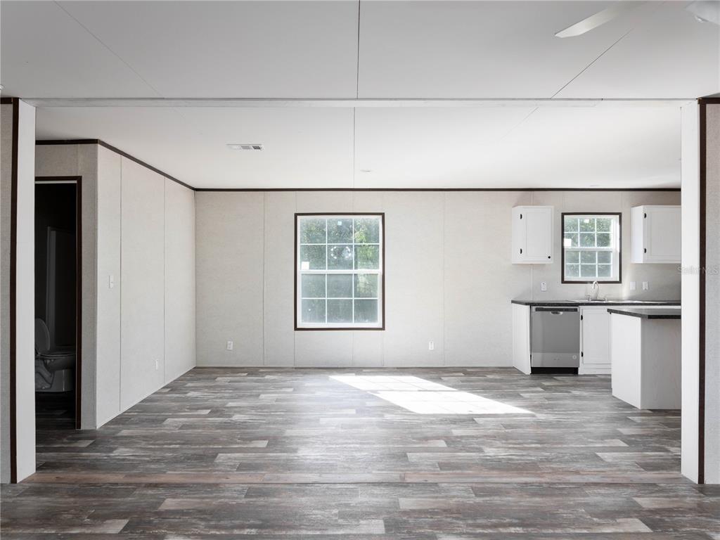 11311 Northeast 84th Court Bronson, FL 32621 - Photo 15 of 27