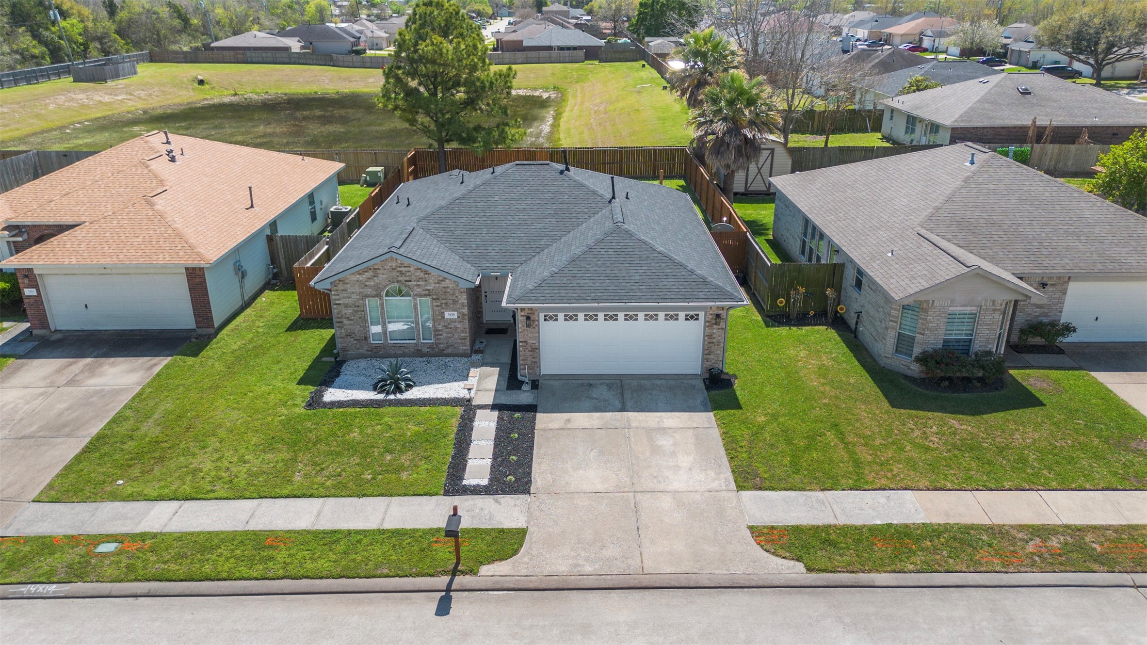 3410 Red Cedar Bend Baytown, TX 77521 - Photo 31 of 33