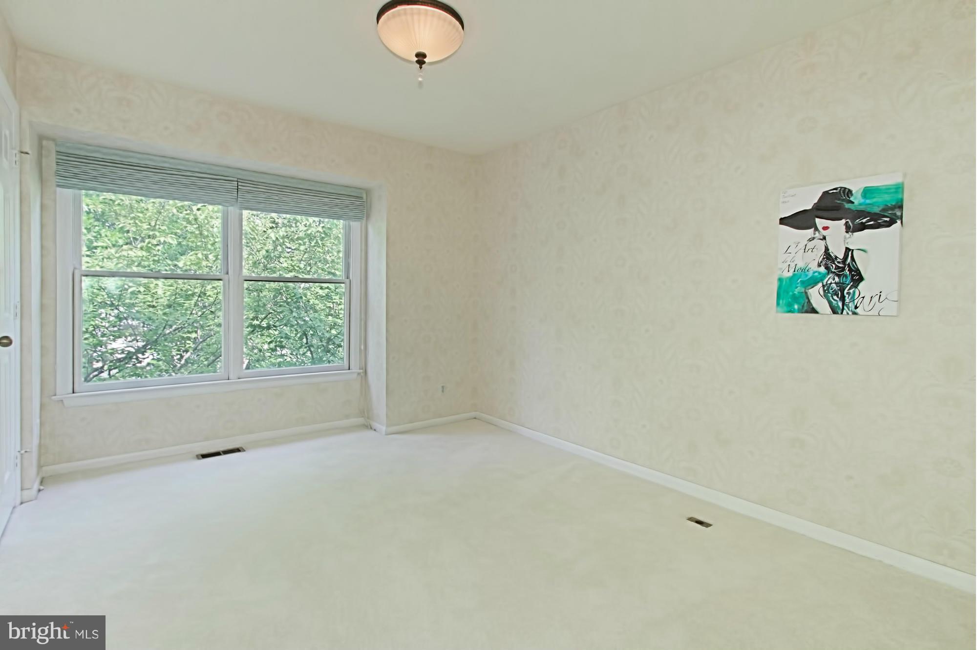 1628 Oak Spring Way Reston, VA 20190 - Photo 21 of 30 Large 2nd Bedroom