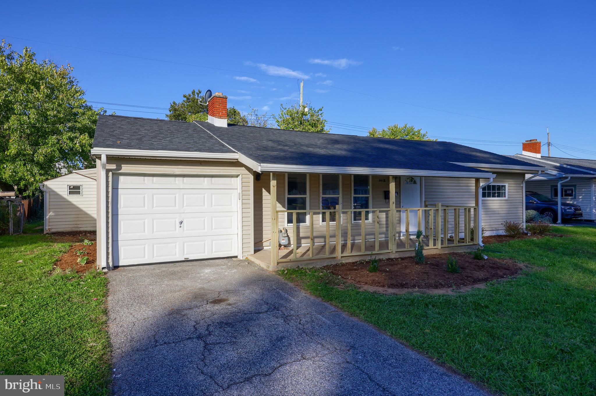 1418 Fireside Road York, PA 17404 - Photo 2 of 15