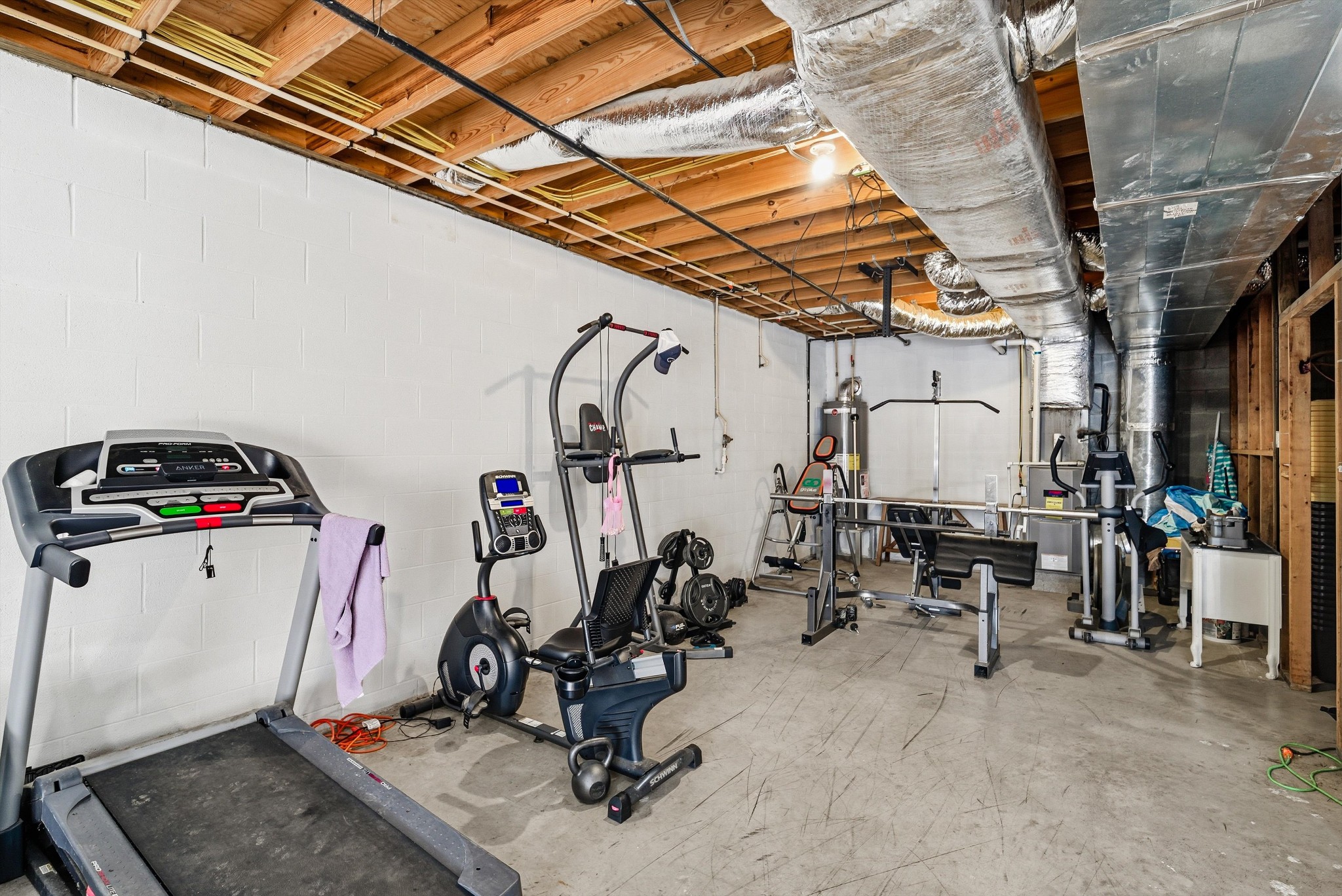 450 Poss Road Smithville, TN 37166 - Photo 17 of 33 a view of a room with gym equipment