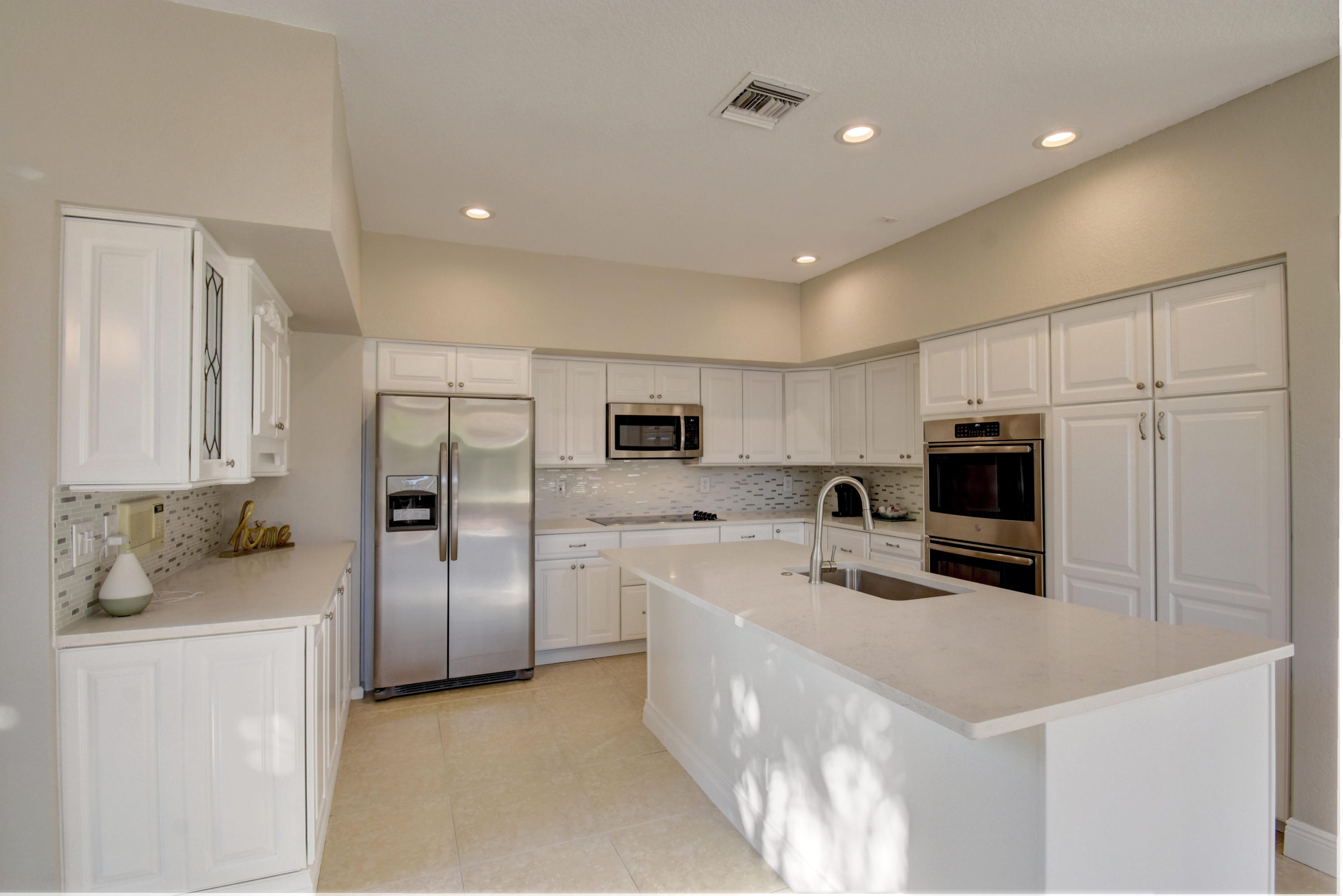 2650 Northwest 46th Street Boca Raton, FL 33434 - Photo 4 of 26 Kitchen