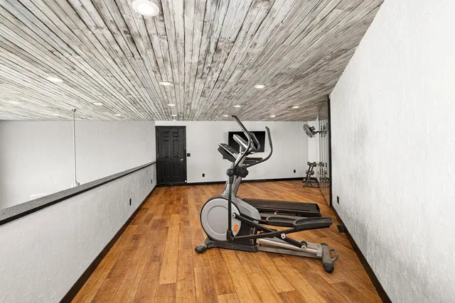 $2,250,000 | 1430 Stoney Point Drive, Duluth, MN 55804