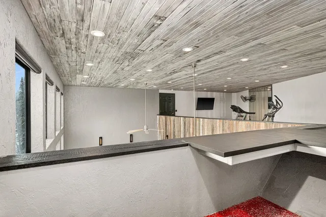 $2,250,000 | 1430 Stoney Point Drive, Duluth, MN 55804