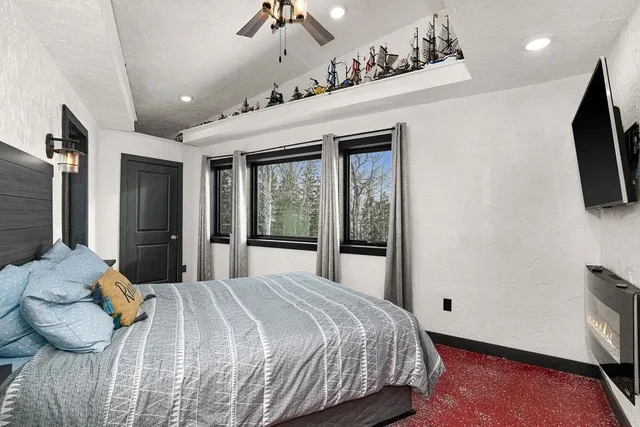 $2,250,000 | 1430 Stoney Point Drive, Duluth, MN 55804