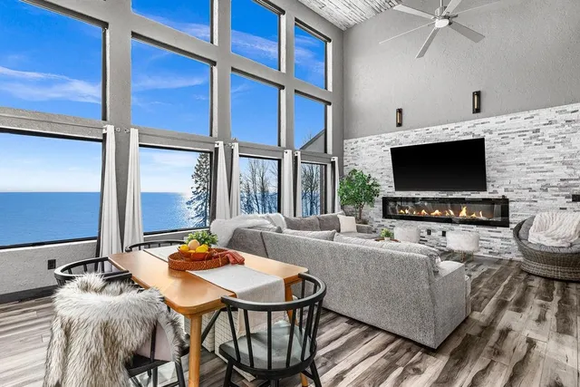 $2,250,000 | 1430 Stoney Point Drive, Duluth, MN 55804