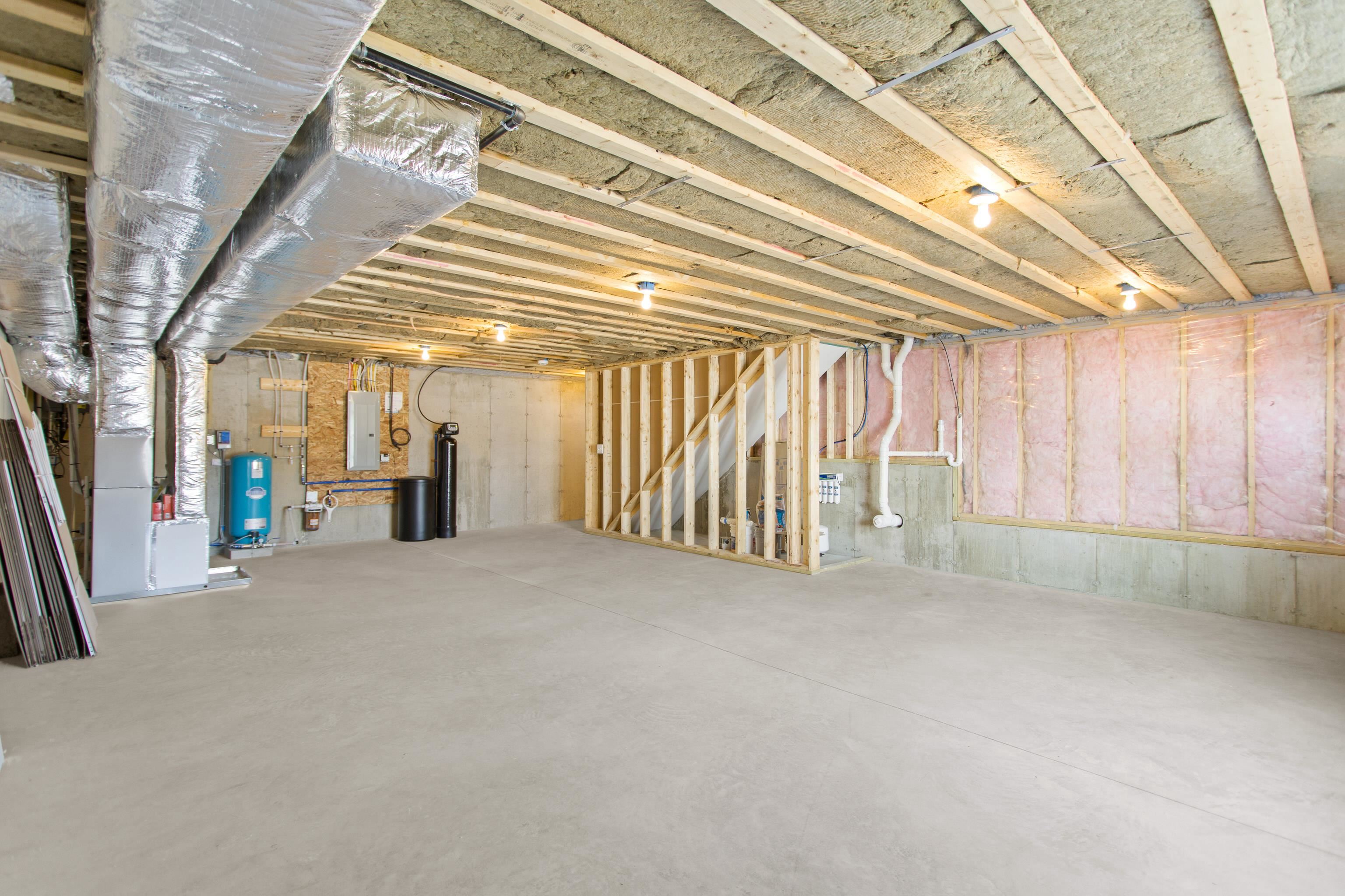 96 Shadow Lake Road, Unit 2 REAR Salem, NH 03079 - Photo 41 of 59 Gallery Image 41