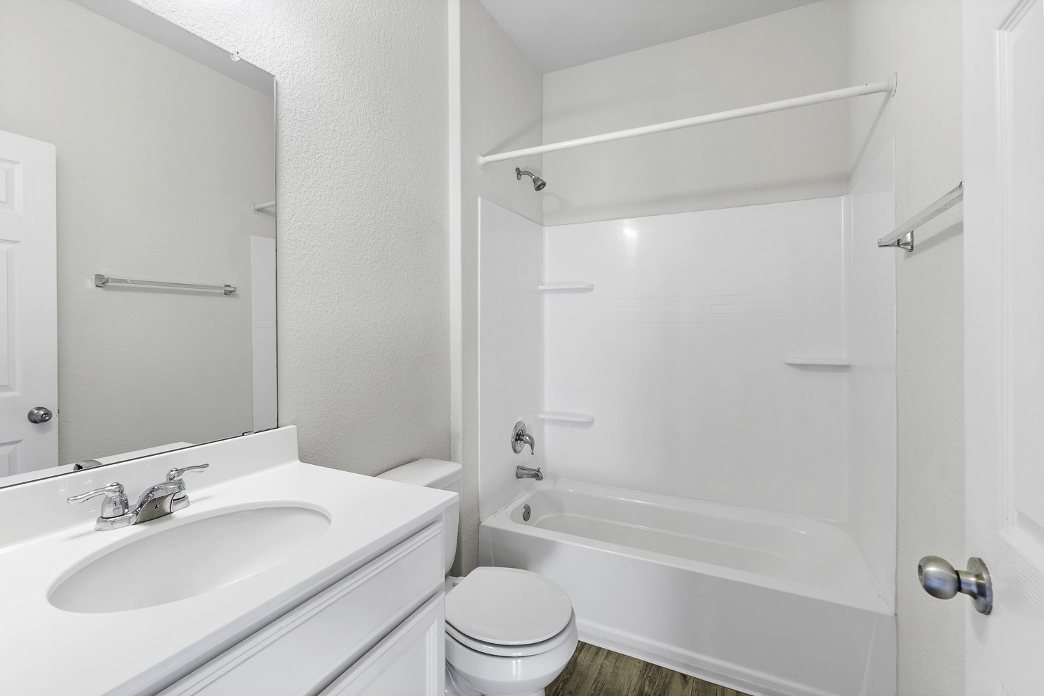 967 Pepperbark Loop Buda, TX 78610 - Photo 11 of 29 Full bathroom located on main floor