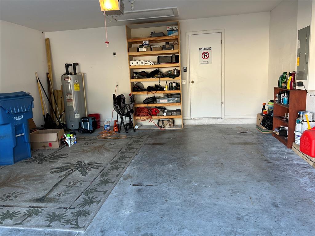 14367 Finsbury Drive Spring Hill, FL 34609 - Photo 33 of 35 a view of a room with gym equipment