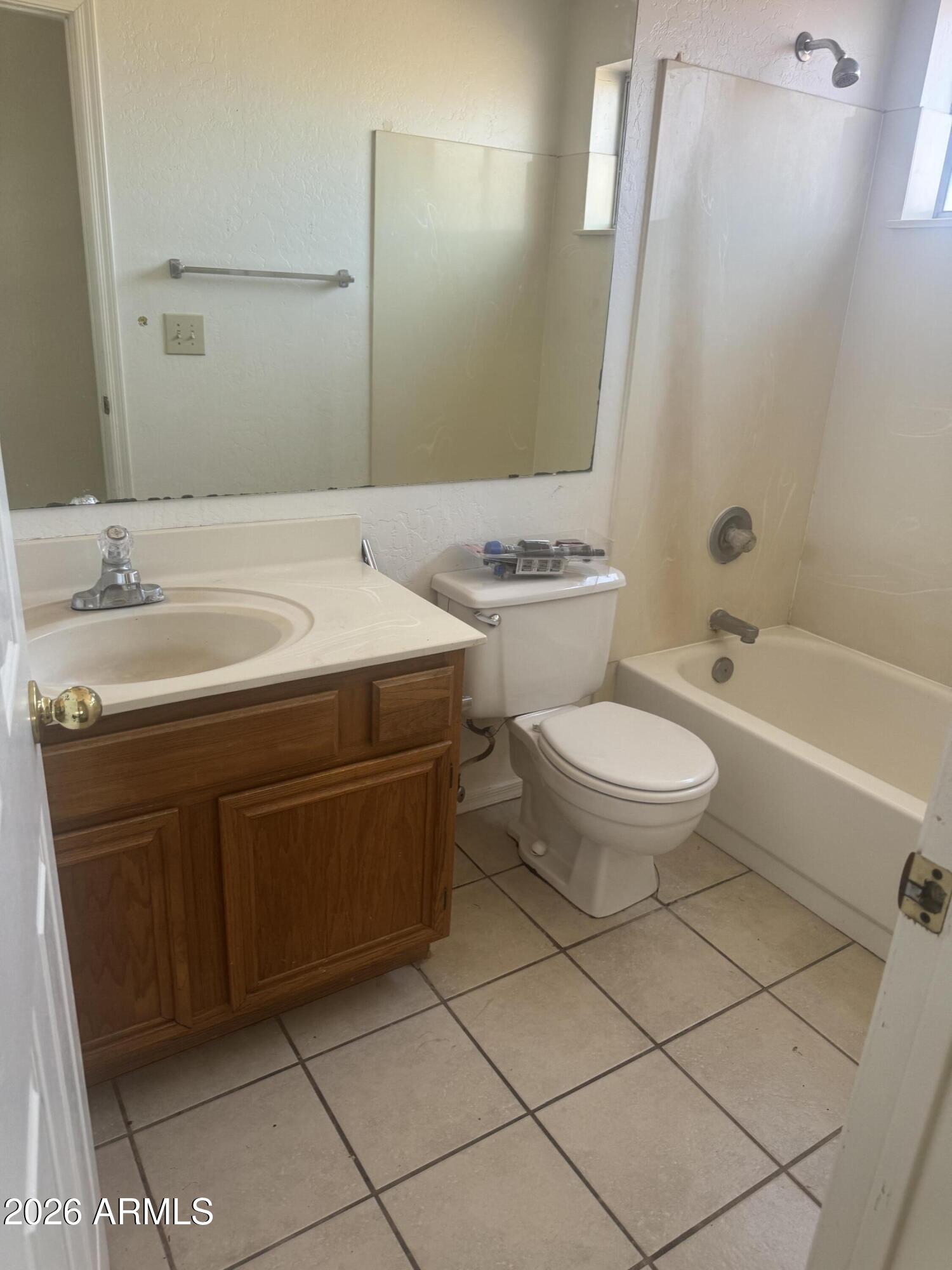 1422 East Mineral Road Gilbert, AZ 85234 - Photo 7 of 12 IMG_5438