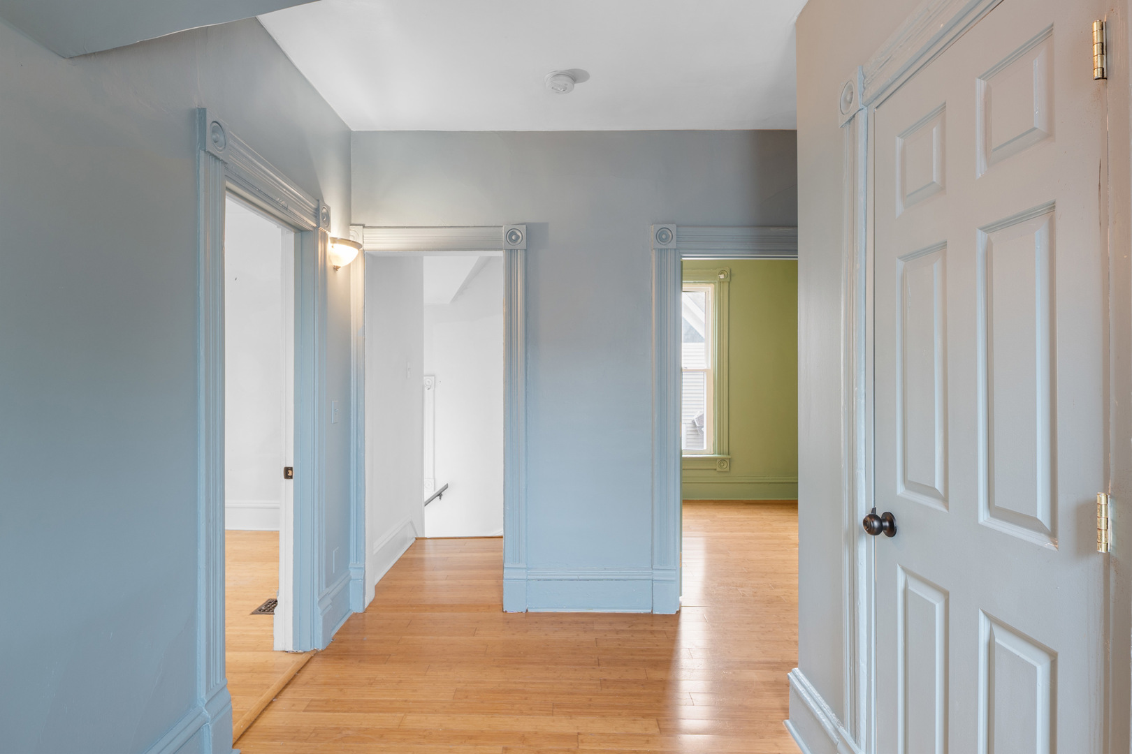 447 Ashland Avenue Elgin, IL 60123 - Photo 18 of 30