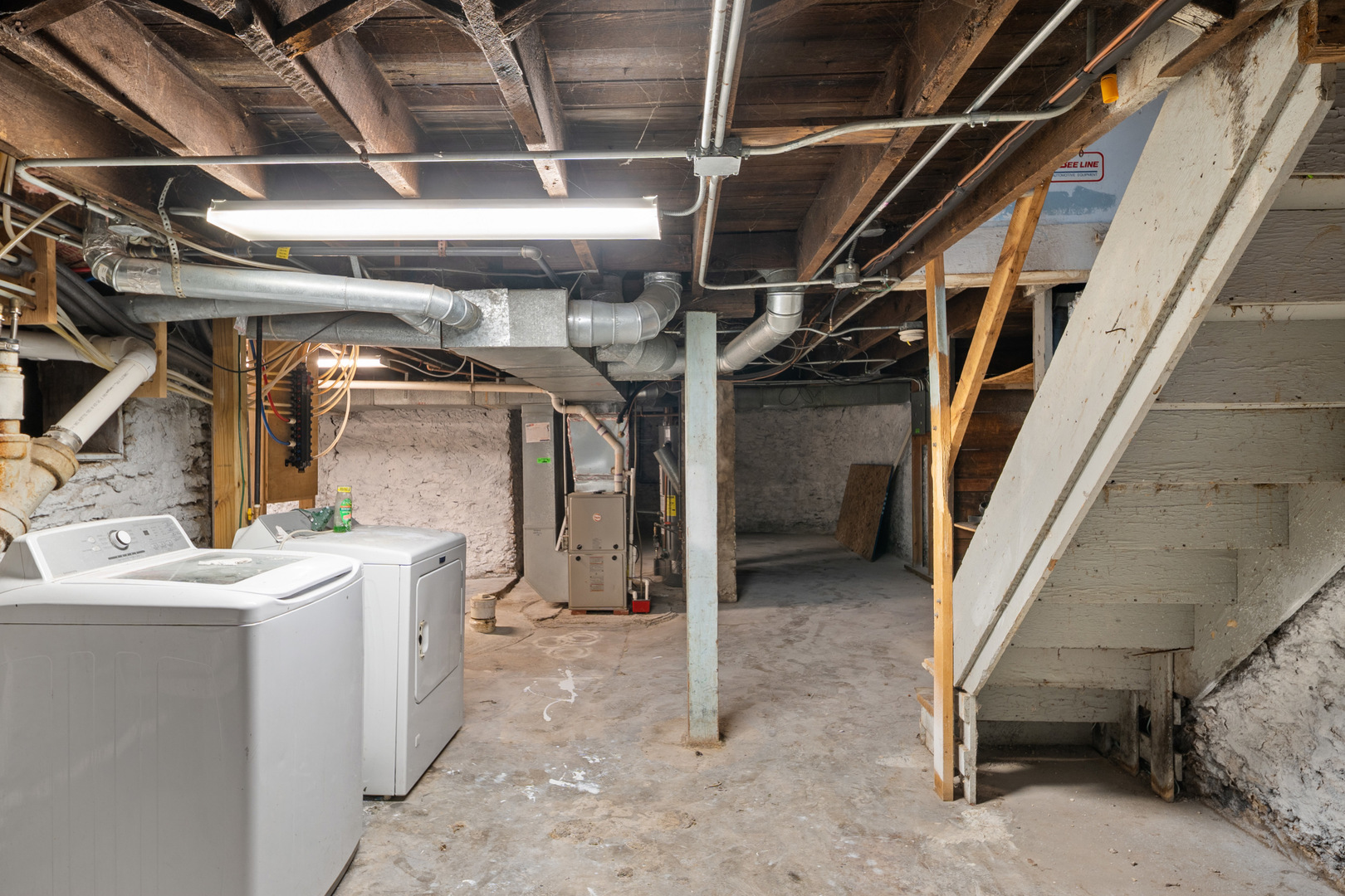 447 Ashland Avenue Elgin, IL 60123 - Photo 20 of 30