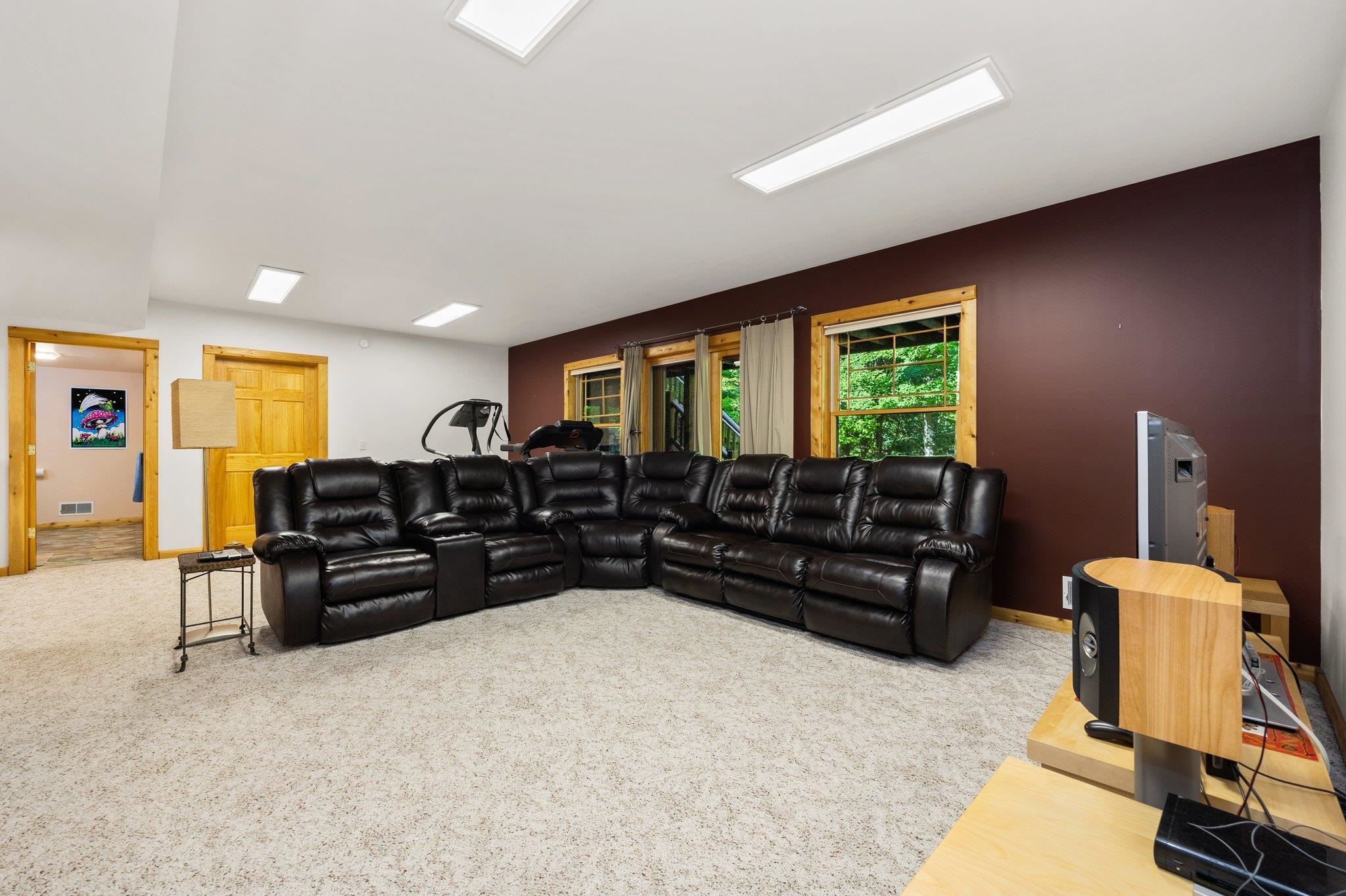 13601 Beaver Pond Road Empire, MI 49630 - Photo 52 of 74 1914659-51.JPG