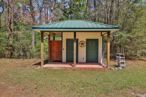 $1,595,000 | 250 Critter Creek Road, Coldspring, TX 77331