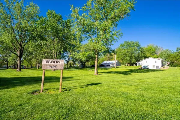 $300,000 | 606 East Prospect Street, Cameron, MO 64429