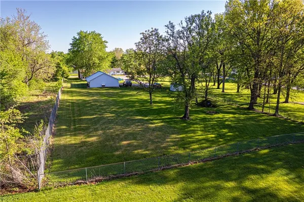 $300,000 | 606 East Prospect Street, Cameron, MO 64429
