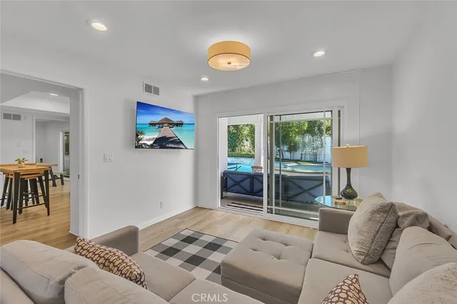 $10,500 | 4340 Guava Avenue, Seal Beach, CA 90740