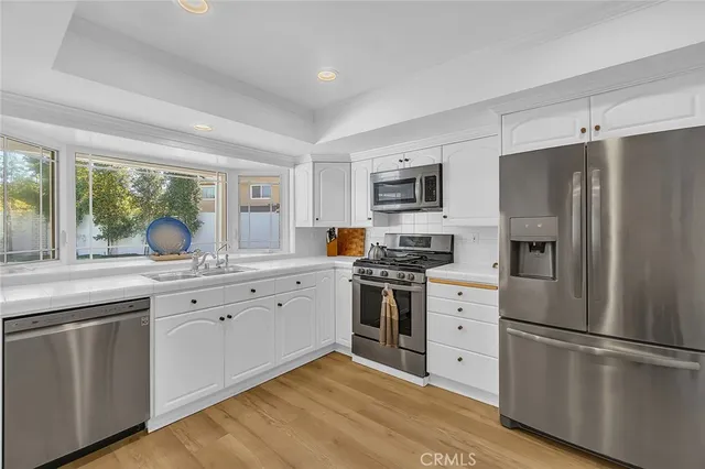 $10,500 | 4340 Guava Avenue, Seal Beach, CA 90740