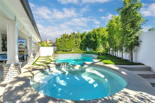 $10,500 | 4340 Guava Avenue, Seal Beach, CA 90740