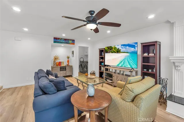 $10,500 | 4340 Guava Avenue, Seal Beach, CA 90740