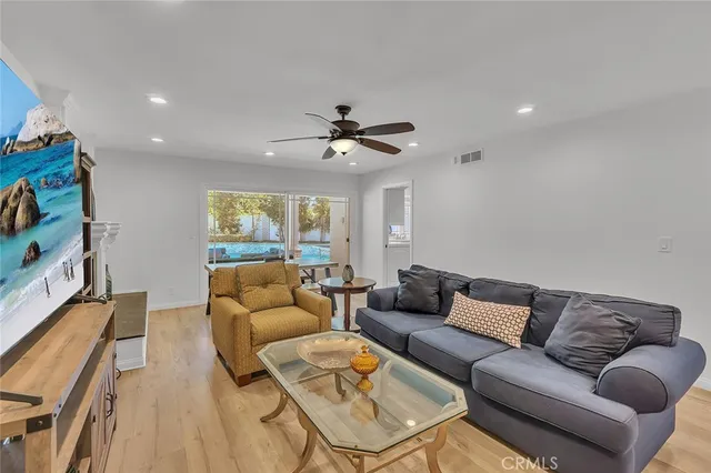 $10,500 | 4340 Guava Avenue, Seal Beach, CA 90740