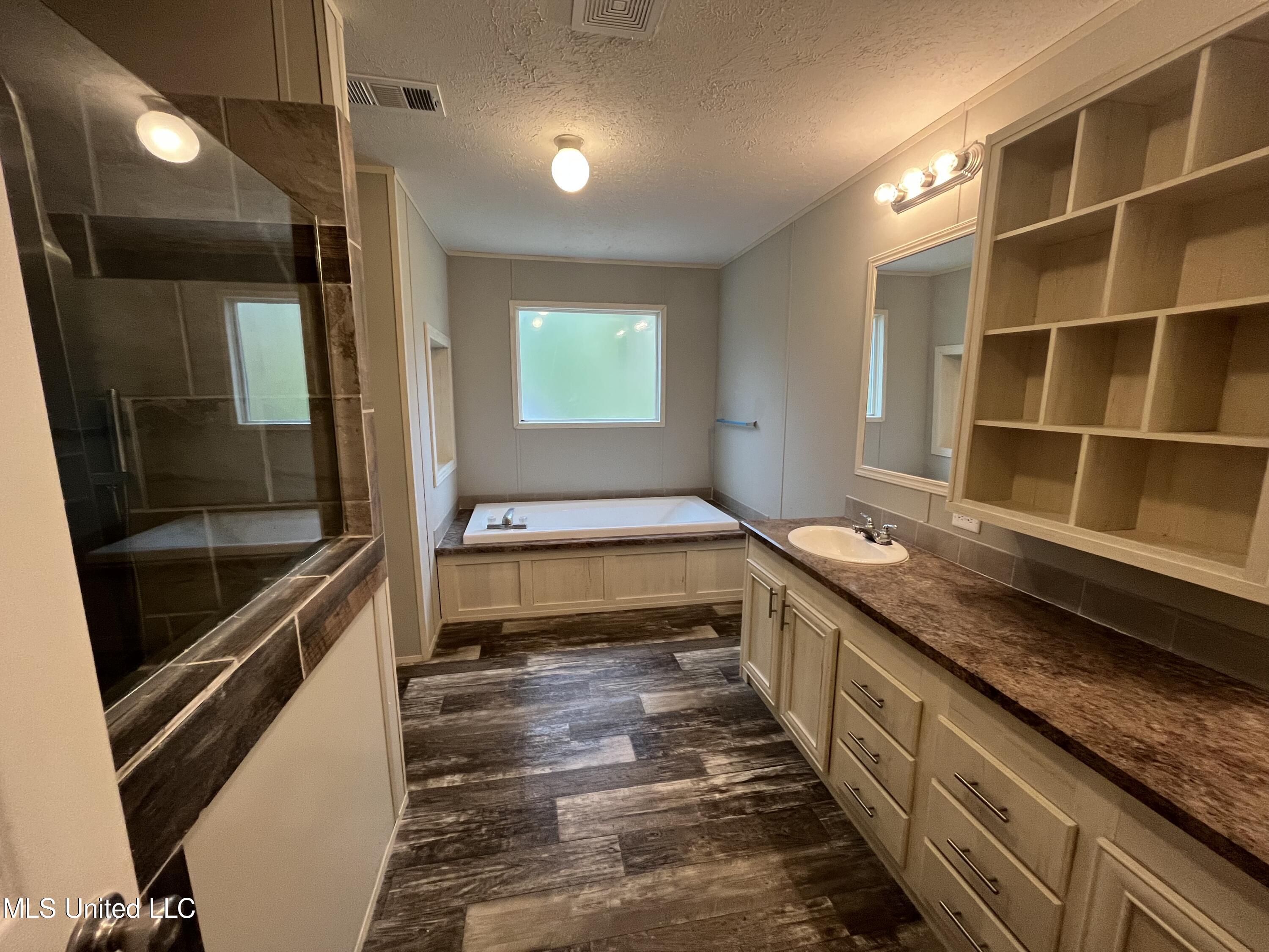 13525 West Run Road Vancleave, MS 39565 - Photo 21 of 48 E8206B49-BAED-40A7-8621-85C51612D190