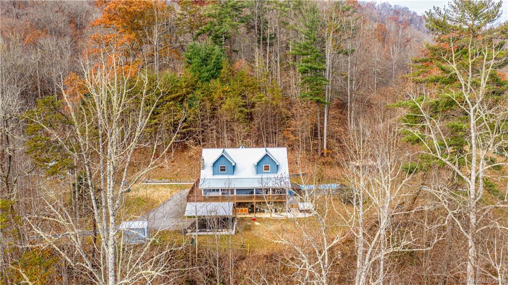 1972 Shook Cove Road Tuckasegee, NC 28783 - Photo 3 of 35 Gallery Image 3