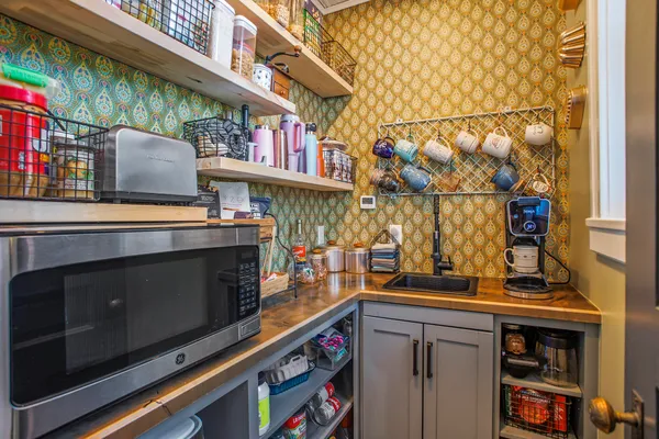 $370,000 | 15105 28 Mile Road, Albion, MI 49224