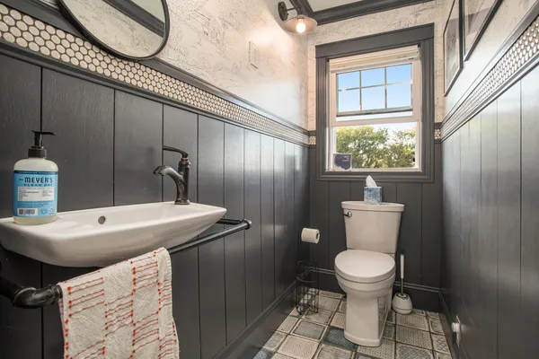 $370,000 | 15105 28 Mile Road, Albion, MI 49224