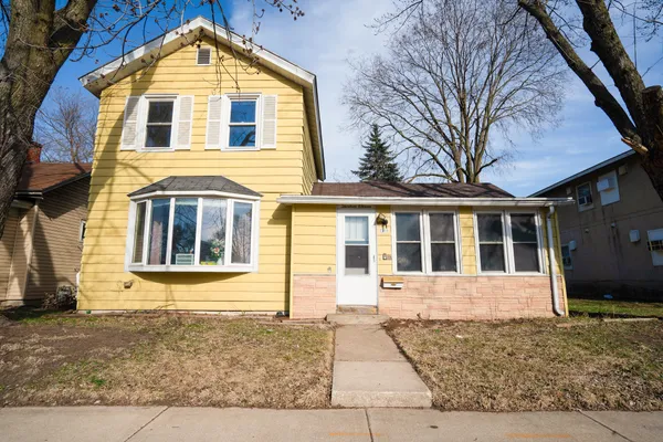 $169,000 | 1311 4th Street South, La Crosse, WI 54601