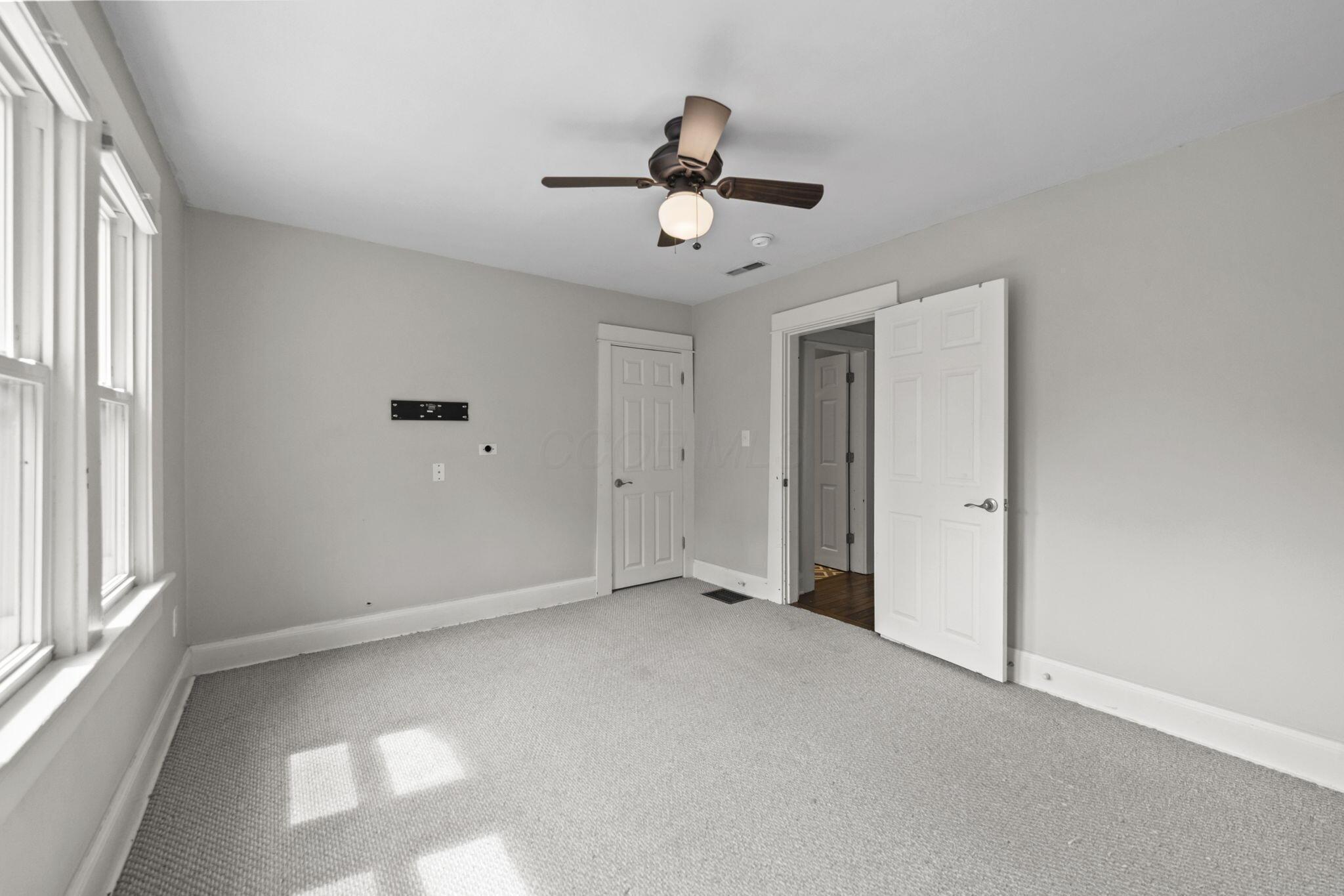 196 Brighton Road Columbus, OH 43202 - Photo 32 of 47 25-web-or-mls-ID8A5422