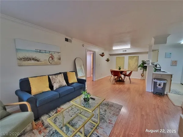 $1,075 | 8101 West Flamingo Road, Unit 1135, Las Vegas, NV 89147