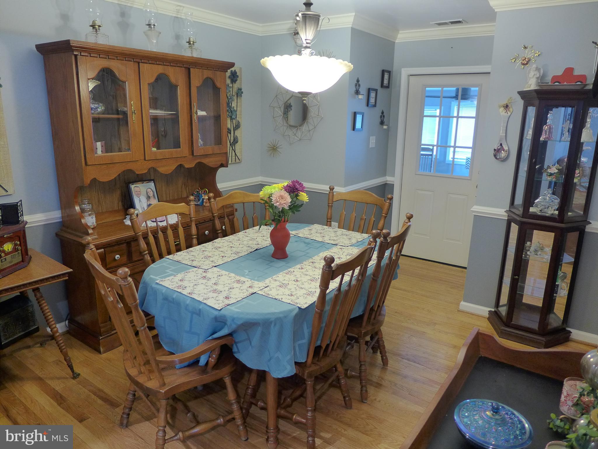 305 Accomack Circle Stephens City, VA 22655 - Photo 18 of 36 dining room