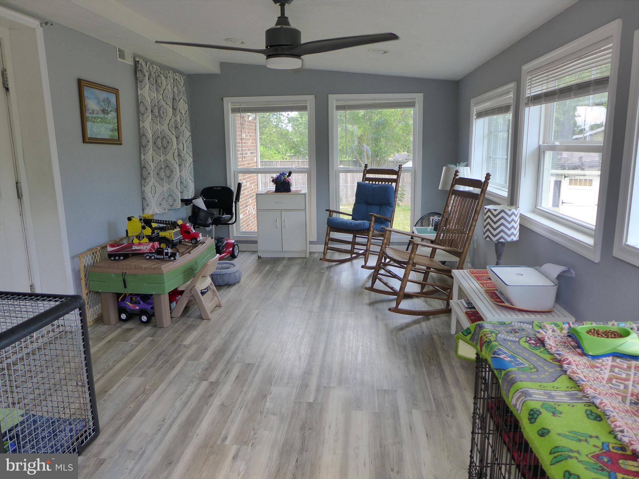 305 Accomack Circle Stephens City, VA 22655 - Photo 20 of 36 Family room