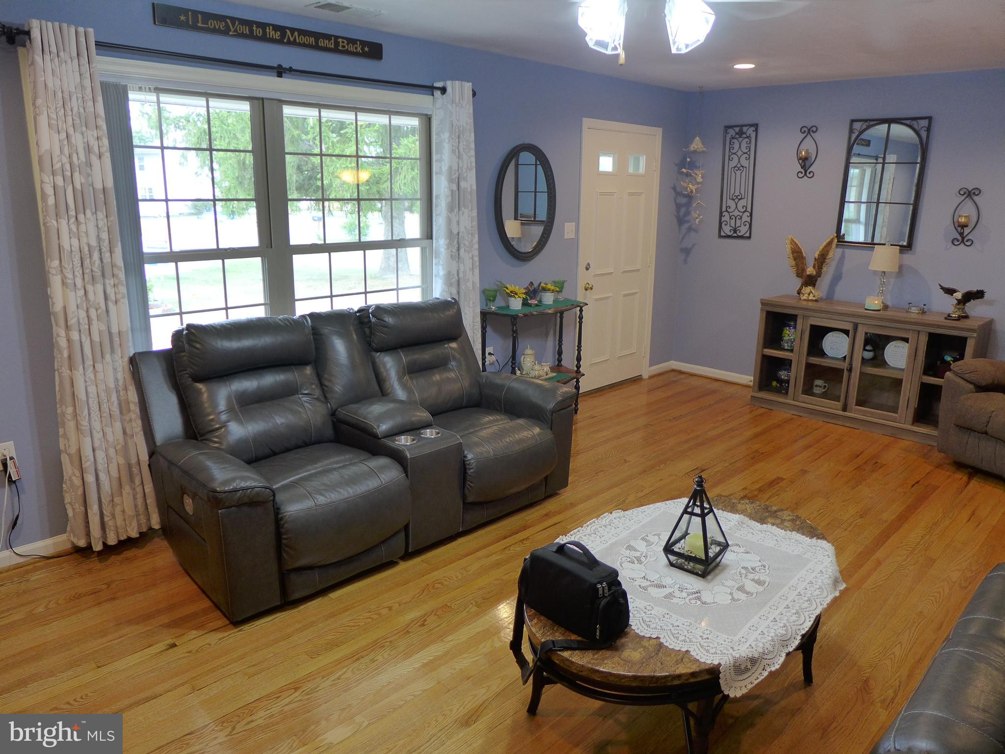 305 Accomack Circle Stephens City, VA 22655 - Photo 3 of 36 living rm with Fp