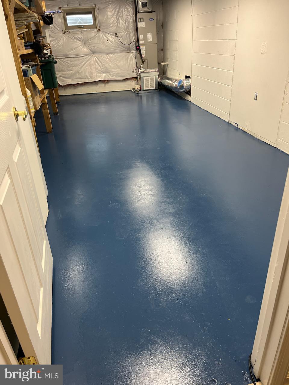 305 Accomack Circle Stephens City, VA 22655 - Photo 31 of 36 large storage room