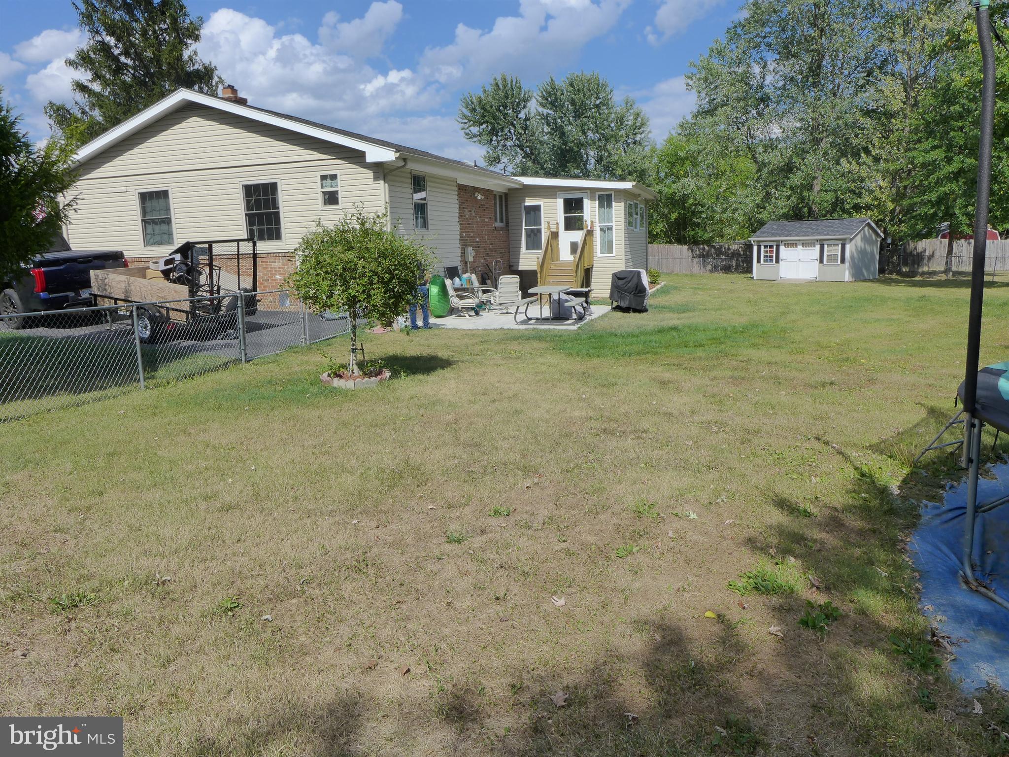 305 Accomack Circle Stephens City, VA 22655 - Photo 33 of 36 fenced yard with 2 gates