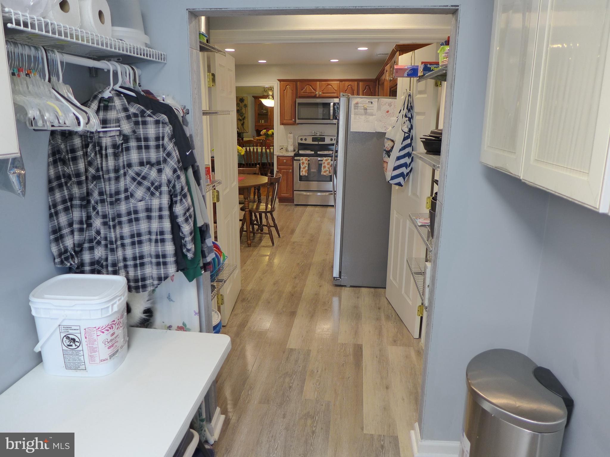 305 Accomack Circle Stephens City, VA 22655 - Photo 8 of 36 large laundry room off kitchen