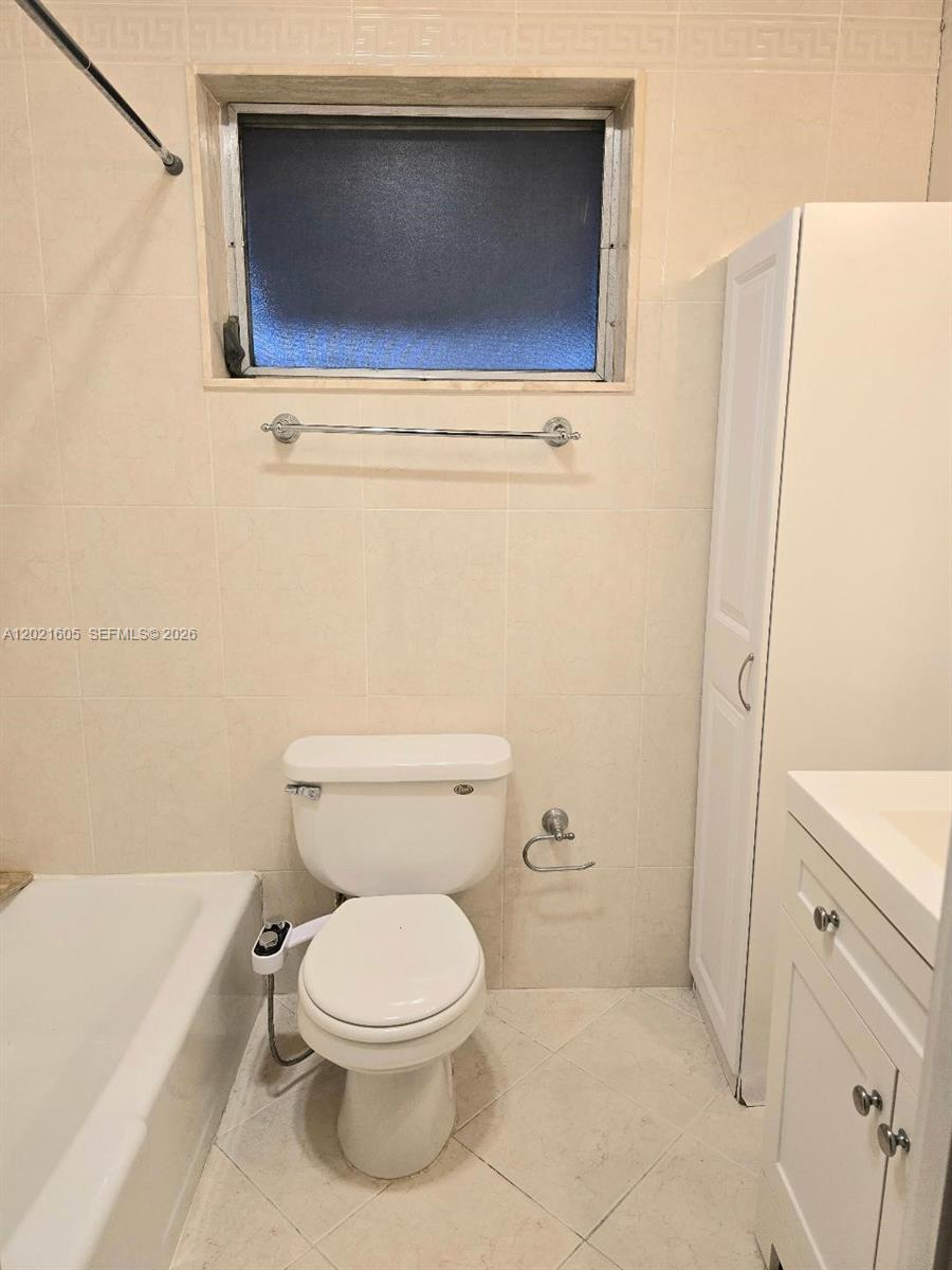 2309 Park Lane, Unit 116 Hollywood, FL 33021 - Photo 12 of 16