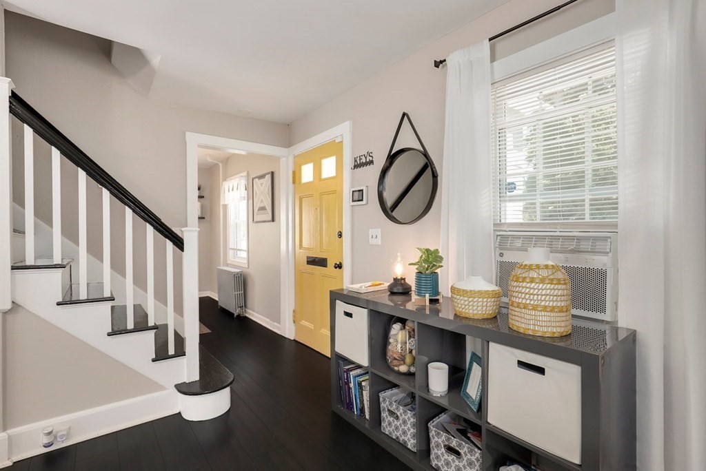 5 Shawsheen Road Lawrence, MA 01843 - Photo 3 of 41 Gallery Image 3
