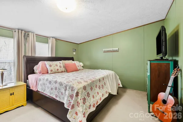 $390,000 | 256 Inglewood Cove Road, Waynesville, NC 28786