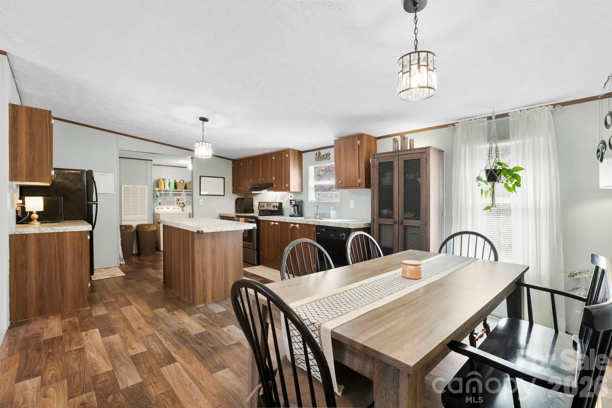 256 Inglewood Cove Road Waynesville, NC 28786 - Photo 10 of 34