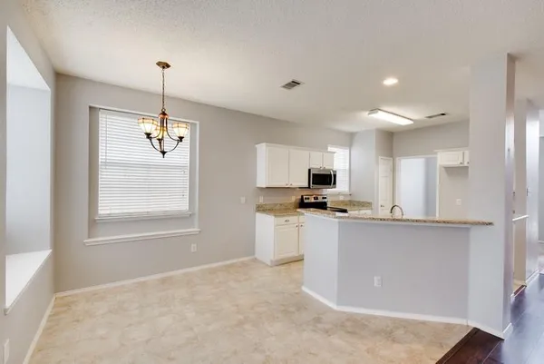 $2,450 | 7813 Park Run Road, Fort Worth, TX 76137