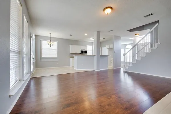$2,450 | 7813 Park Run Road, Fort Worth, TX 76137