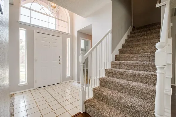 $2,450 | 7813 Park Run Road, Fort Worth, TX 76137