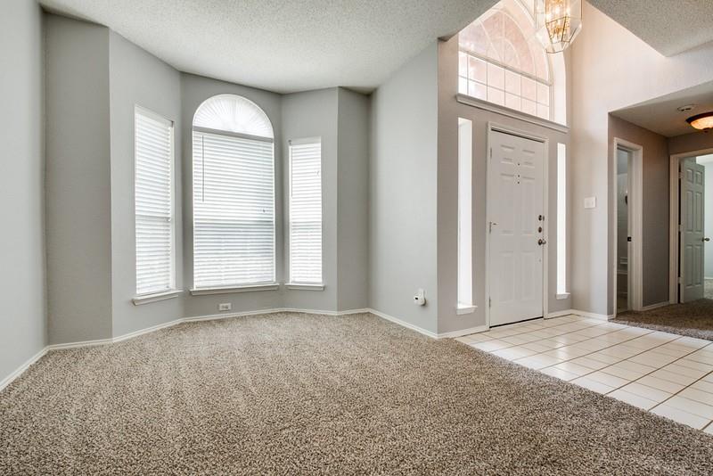 7813 Park Run Road Fort Worth, TX 76137 - Photo 5 of 28