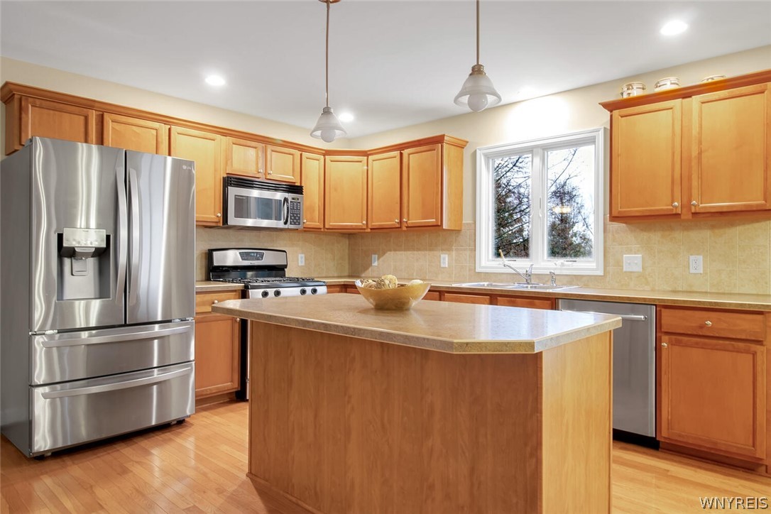 335 Angle Road West Seneca, NY 14224 - Photo 11 of 39