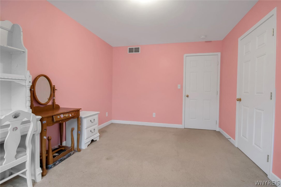 335 Angle Road West Seneca, NY 14224 - Photo 31 of 39